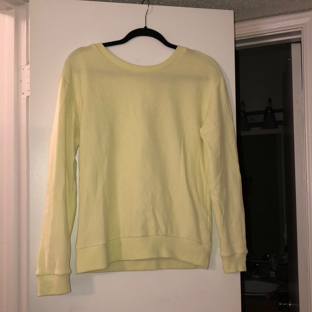 Cute bow back sweatshirt